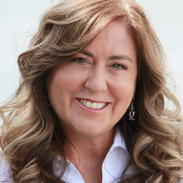 agent-Leanna Villella